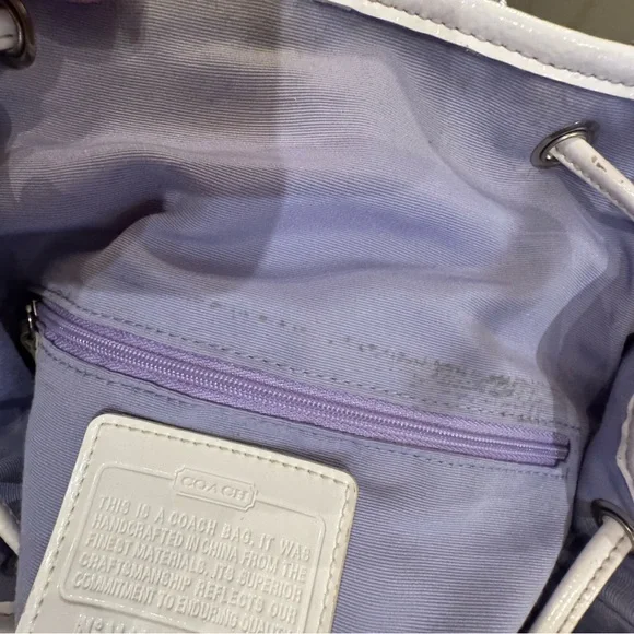 Coach - Kyra Daisy Signature Backpack with Hangtags 2011 - Nice Condition - Picture 15 of 15